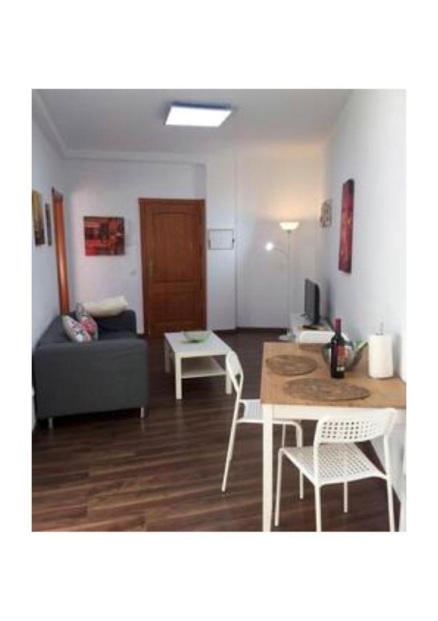 Apartamentos Cerca Del Aeropuerto อินเกนิโอ ภายนอก รูปภาพ