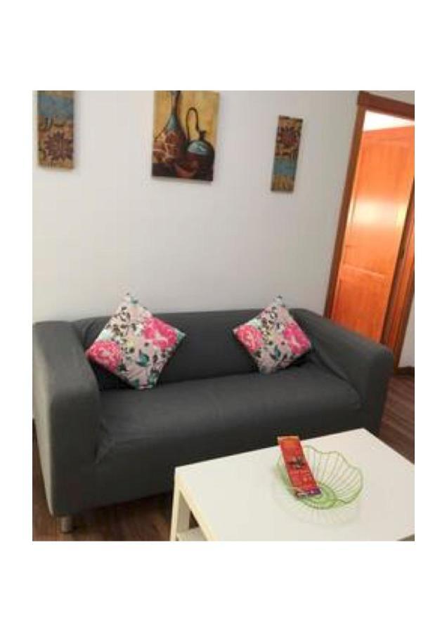 Apartamentos Cerca Del Aeropuerto อินเกนิโอ ภายนอก รูปภาพ