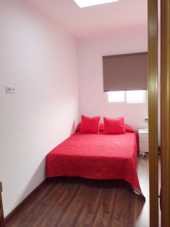 Apartamentos Cerca Del Aeropuerto อินเกนิโอ ภายนอก รูปภาพ
